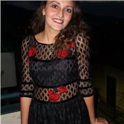 Neolaureata in Lingue (Inglese e Cinese) offre ripetizioni di lingua e letteratura